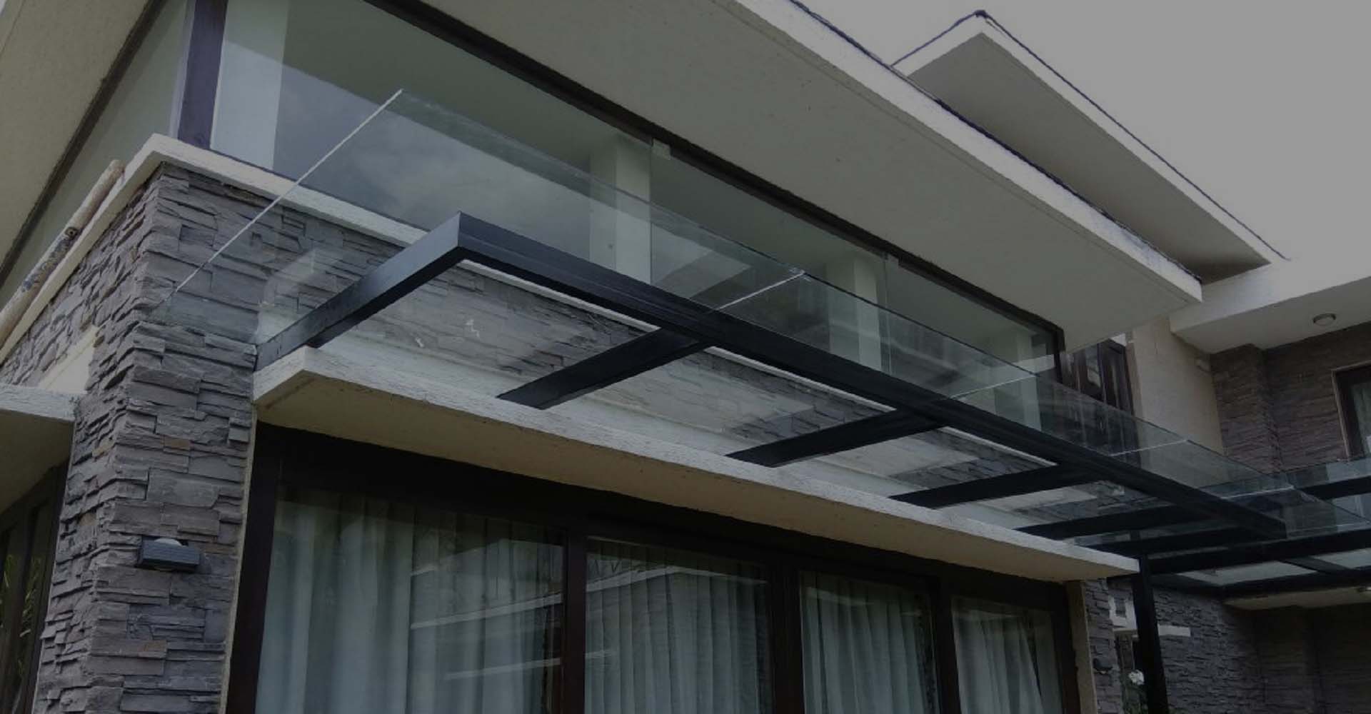 Awnings manufacturers, canopies manufactures & umbrella manufactures
